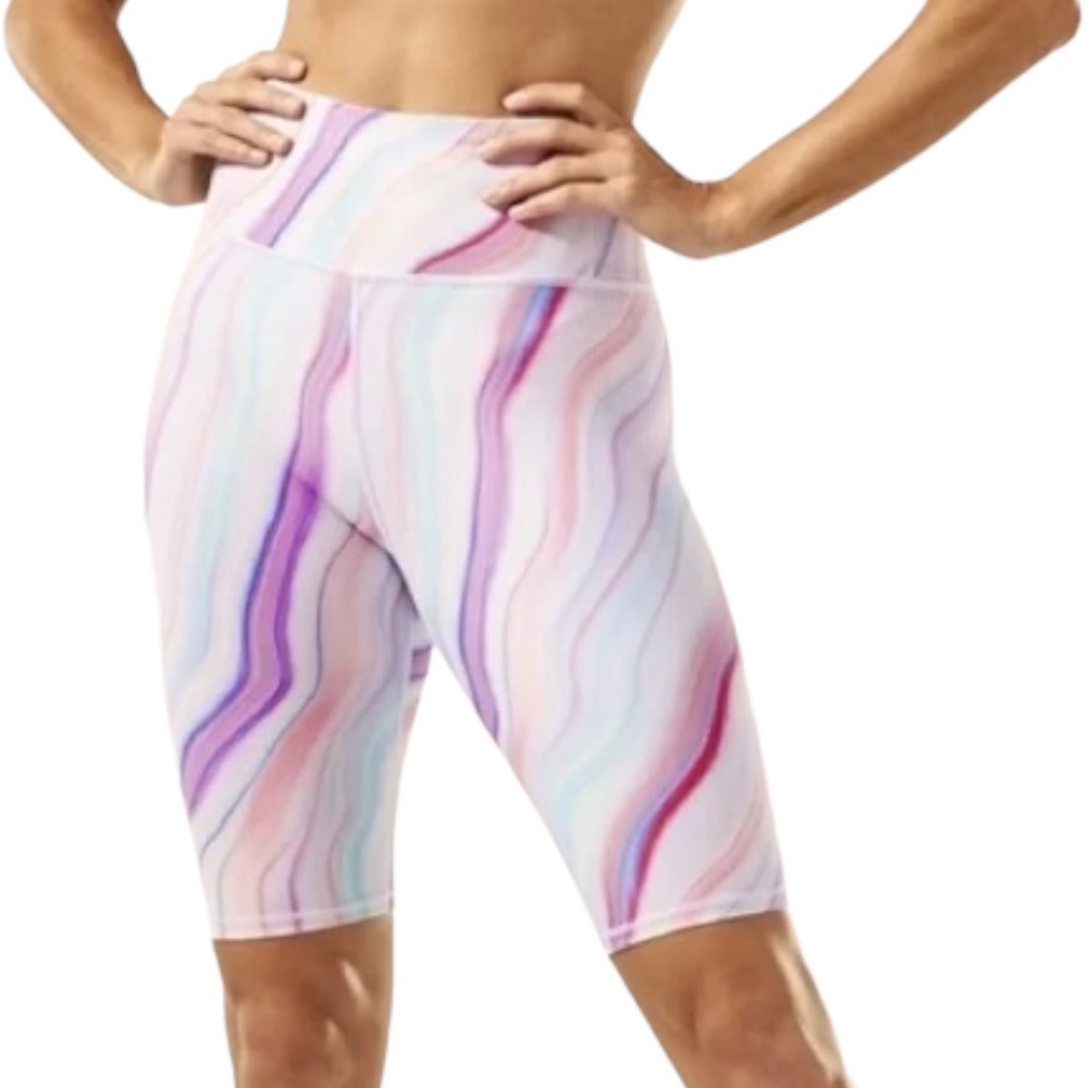 Athleta Love Proudly 7" Bike Short, Size Large